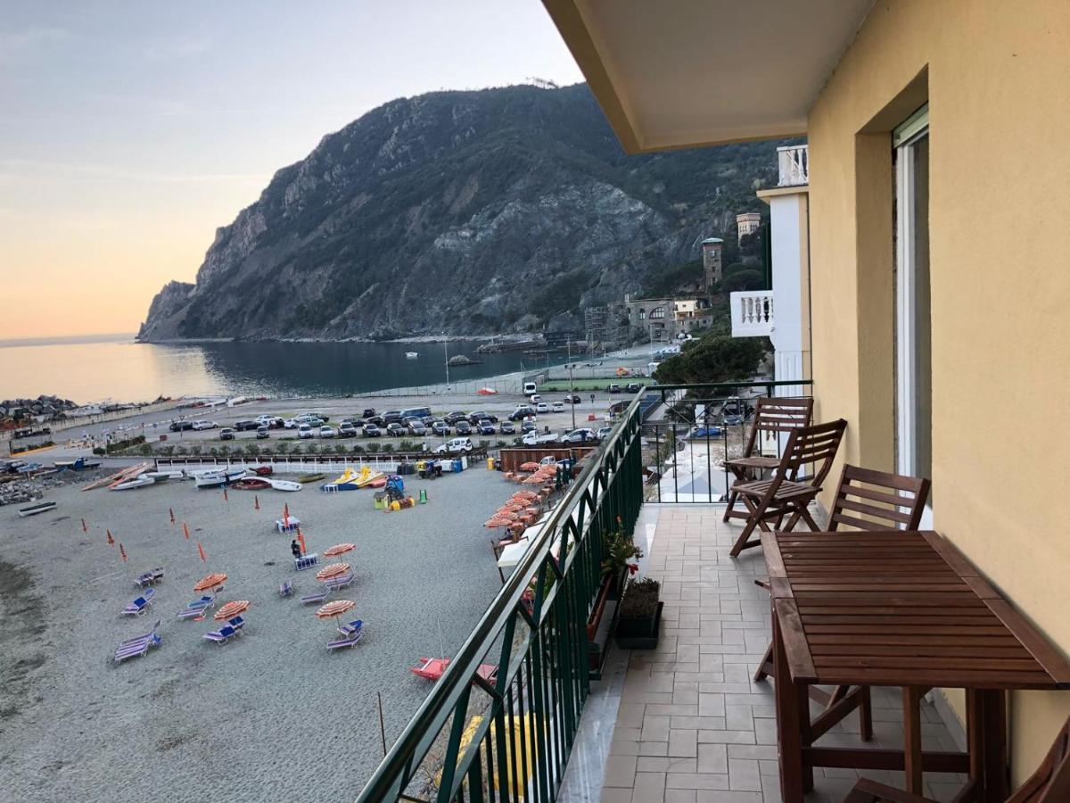 Bea'S Apartment - The Window To The Sea - Seafront Monterosso al Mare Luaran gambar